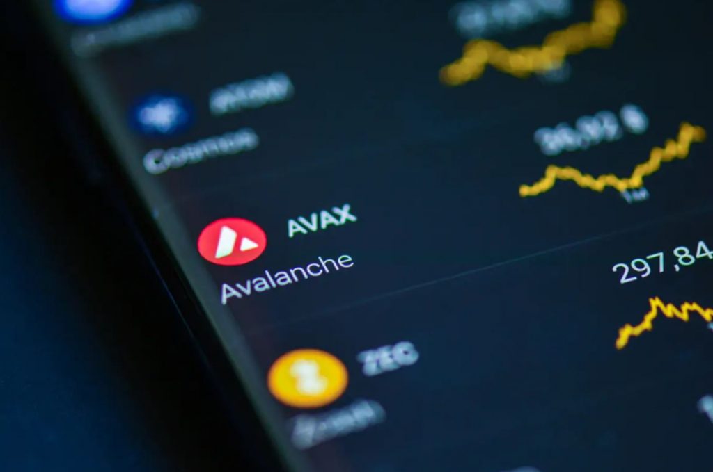 binance staking rewards on avax ledger delegation
