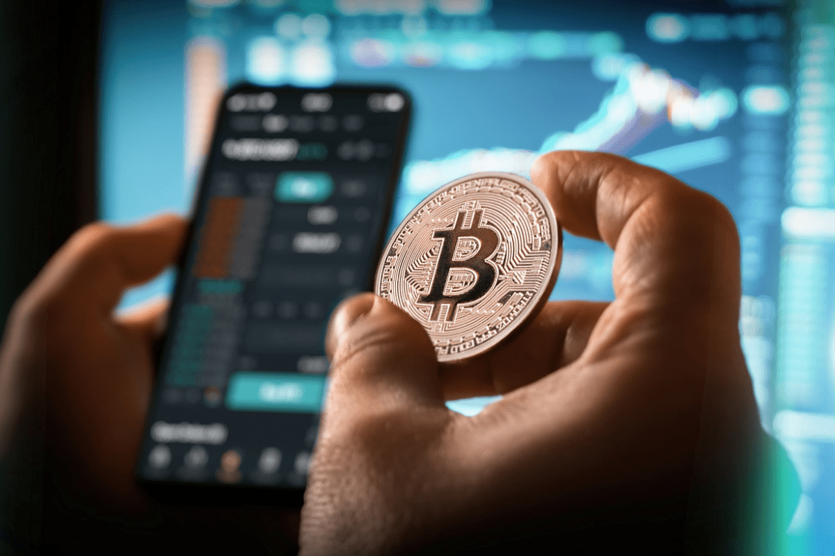 best bank account for crypto trading